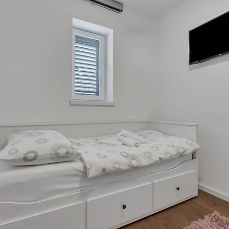Appartement Family Violet , Centar Located *