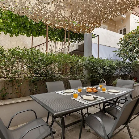 Appartement Family Violet , Centar Located *