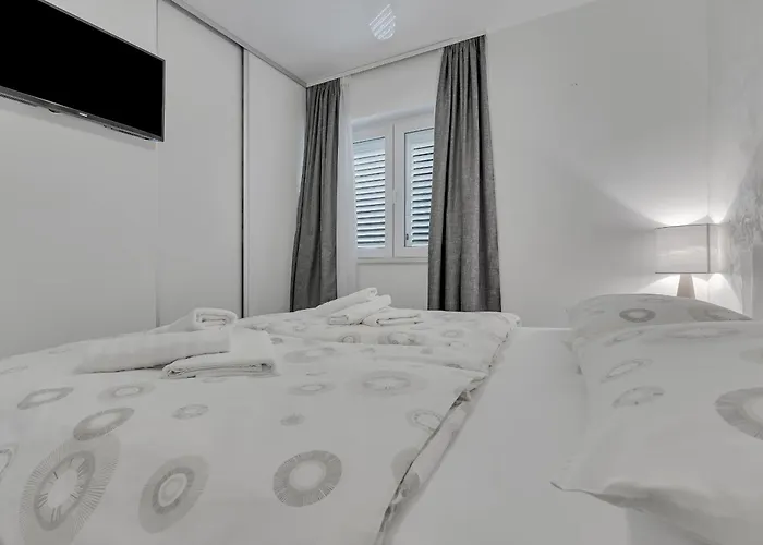 Appartement Family Violet , Centar Located *